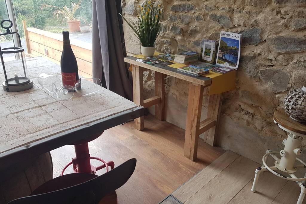 L'Idyllique - Studio Prive Sous Maison Saint-Didier-sur-Beaujeu エクステリア 写真