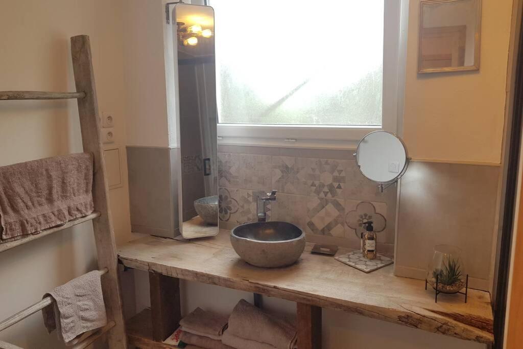 L'Idyllique - Studio Prive Sous Maison Saint-Didier-sur-Beaujeu エクステリア 写真